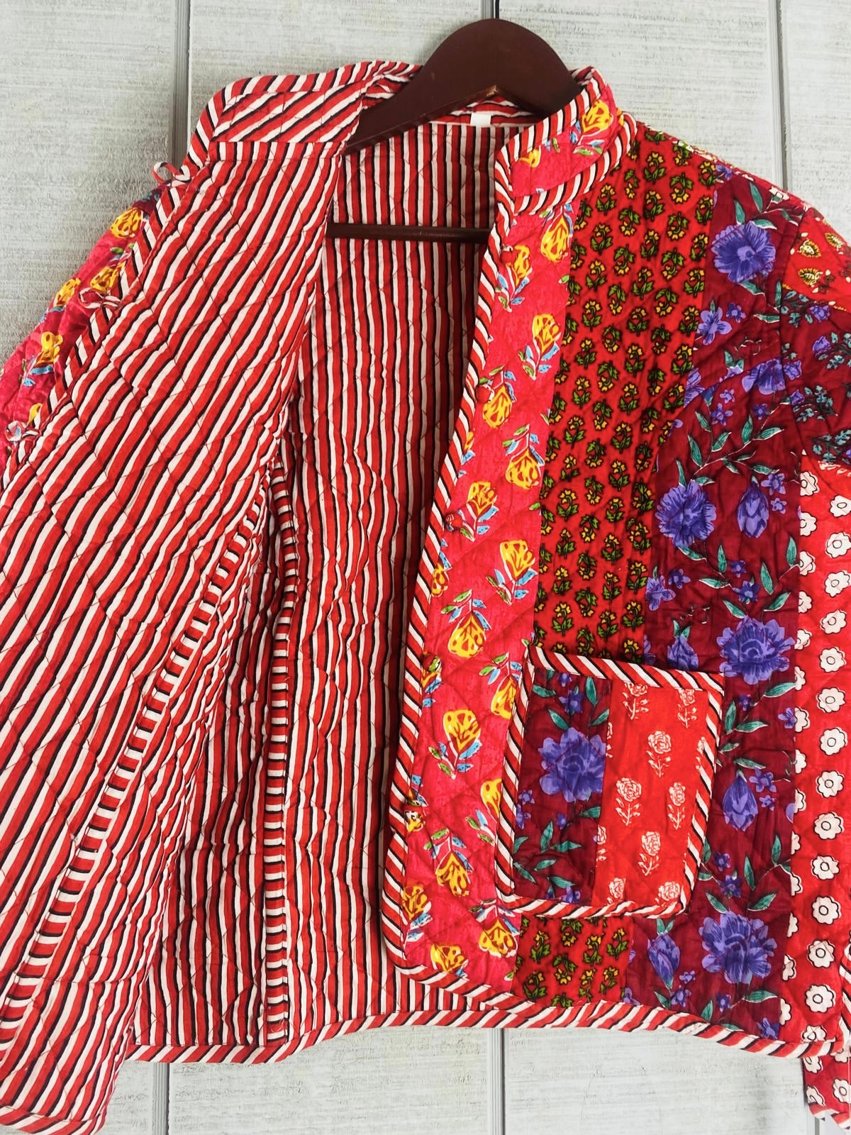 Boho Quilted Patchwork Jacket, Cotton kantha Jacket, Vintage red Cotton Quilted Jacket, Reversible Women's Boho Coat, sustainable Gift