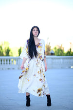 Load image into Gallery viewer, Long Loose Plus Size Kaftan Dress for Women | Oversized Luxury Vacation Outfit
