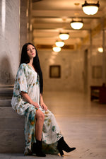 Load image into Gallery viewer, Tie Dye Plus Size Kaftan Dress | Oversized Luxury Vacation &amp; Fall Style Outfit
