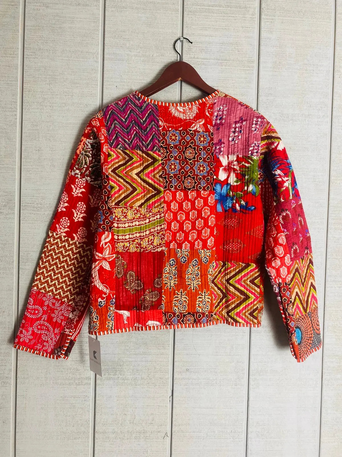 Boho Quilted Patchwork Jacket, Cotton kantha Jacket, Vintage Black Cotton Quilted Jacket, Reversible Women's Boho Coat, sustainable Gift (Copy)