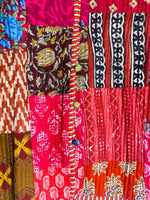 Load image into Gallery viewer, Boho Quilted Patchwork Jacket, Cotton kantha Jacket, Vintage Black Cotton Quilted Jacket, Reversible Women&#39;s Boho Coat, sustainable Gift (Copy)
