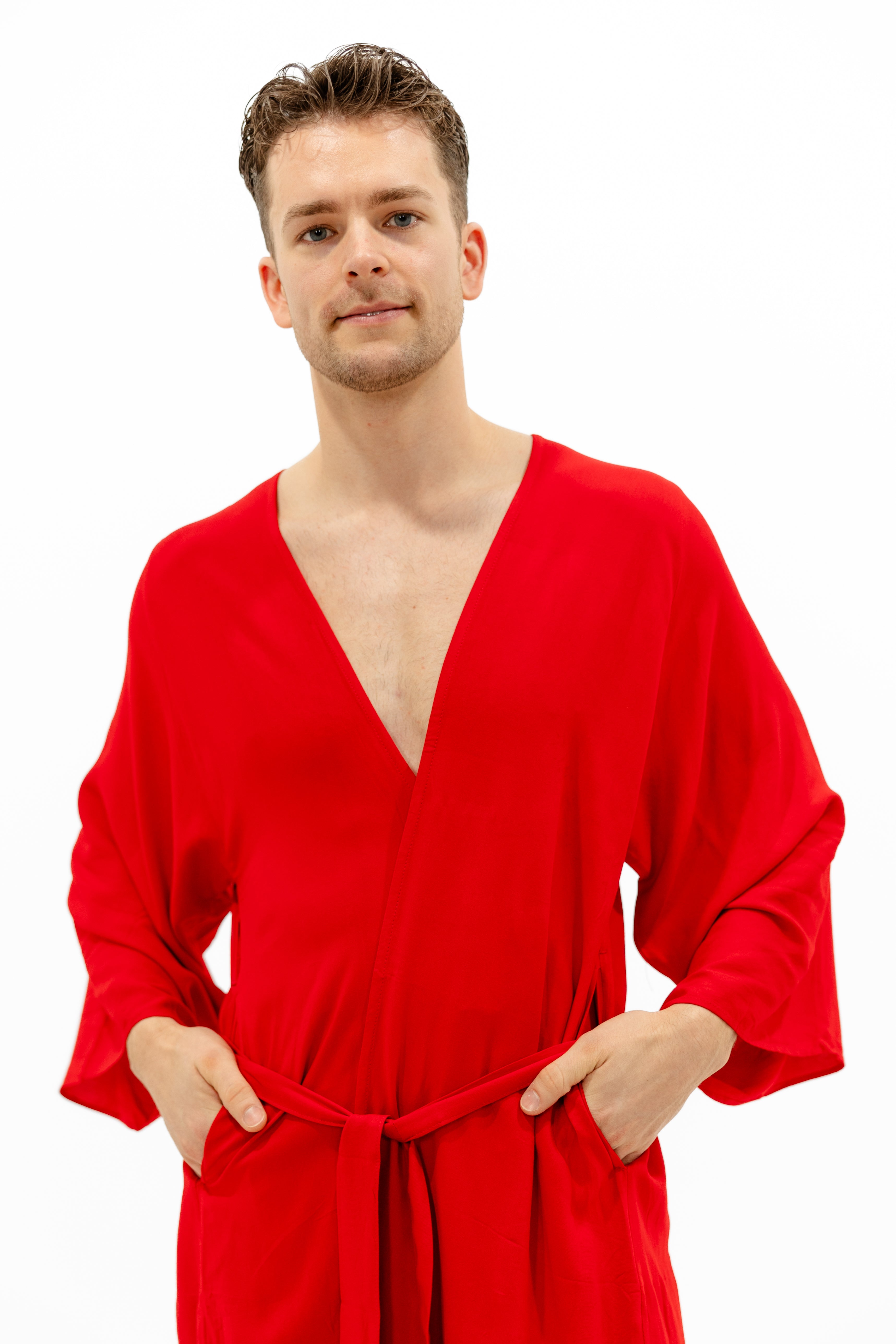 Men's robe in red