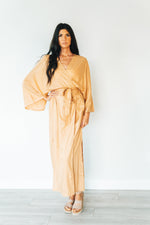 Load image into Gallery viewer, Long kimono robe for women
