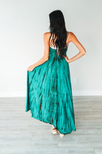 Load image into Gallery viewer, Green Kaftan Dress, Tie Dyed Dress, Maxi Dress, Shibori Dress, kaftan, Oversized Kaftan, Summer Beach Dress, Vacation Dress, Resort Wear
