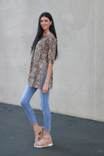 Load image into Gallery viewer, Bohemian Kurti, Kalamkari Kurti, Gypsy Tunic Top, Boho Tunic Top
