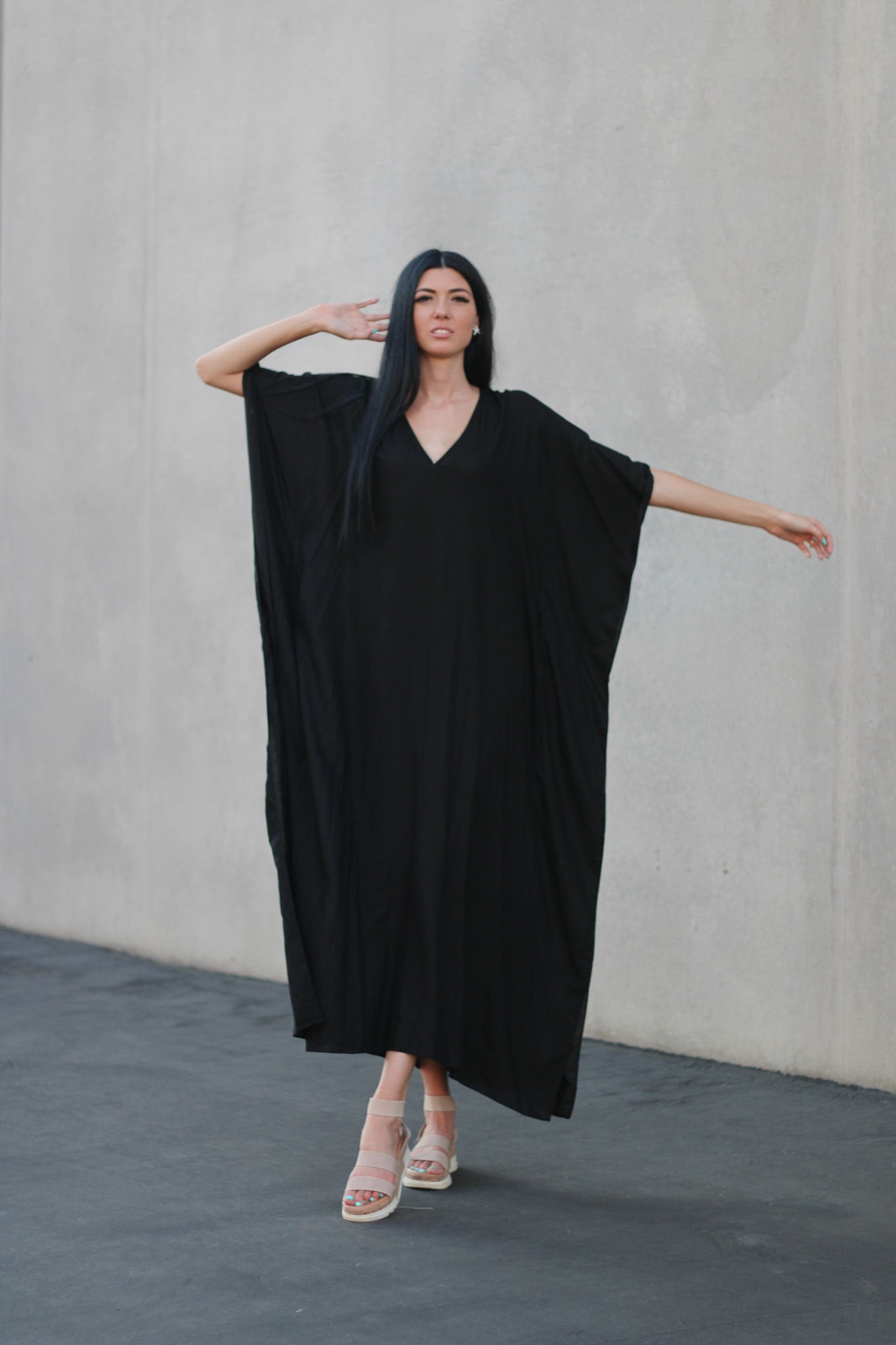 Black caftan dress for plus sizes