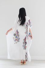 Load image into Gallery viewer, Plus Size Abaya Dress, Floral Kaftan Dress, Moroccan Caftan, African Kaftan Dress
