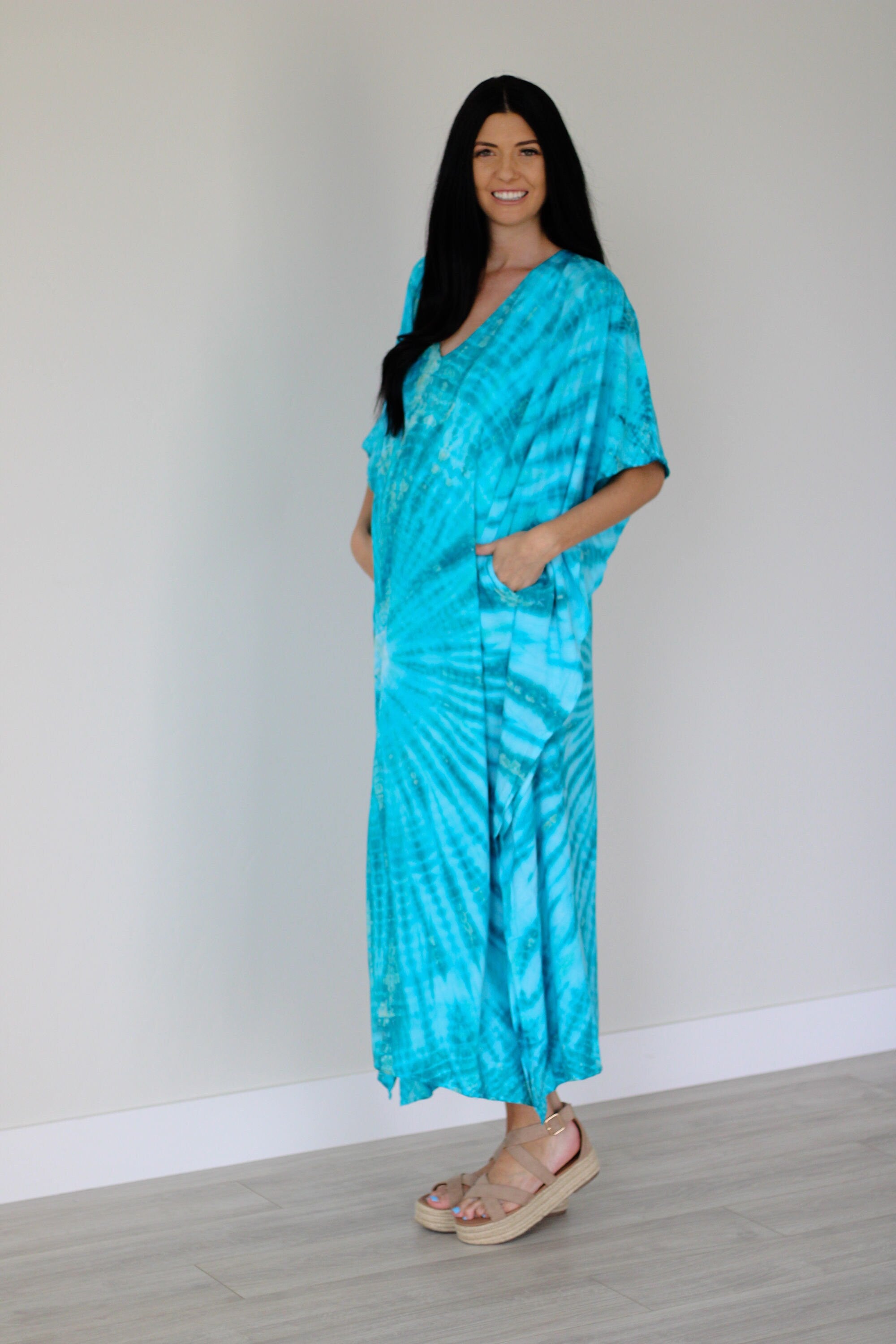 Tie dyed kaftan maxi dress